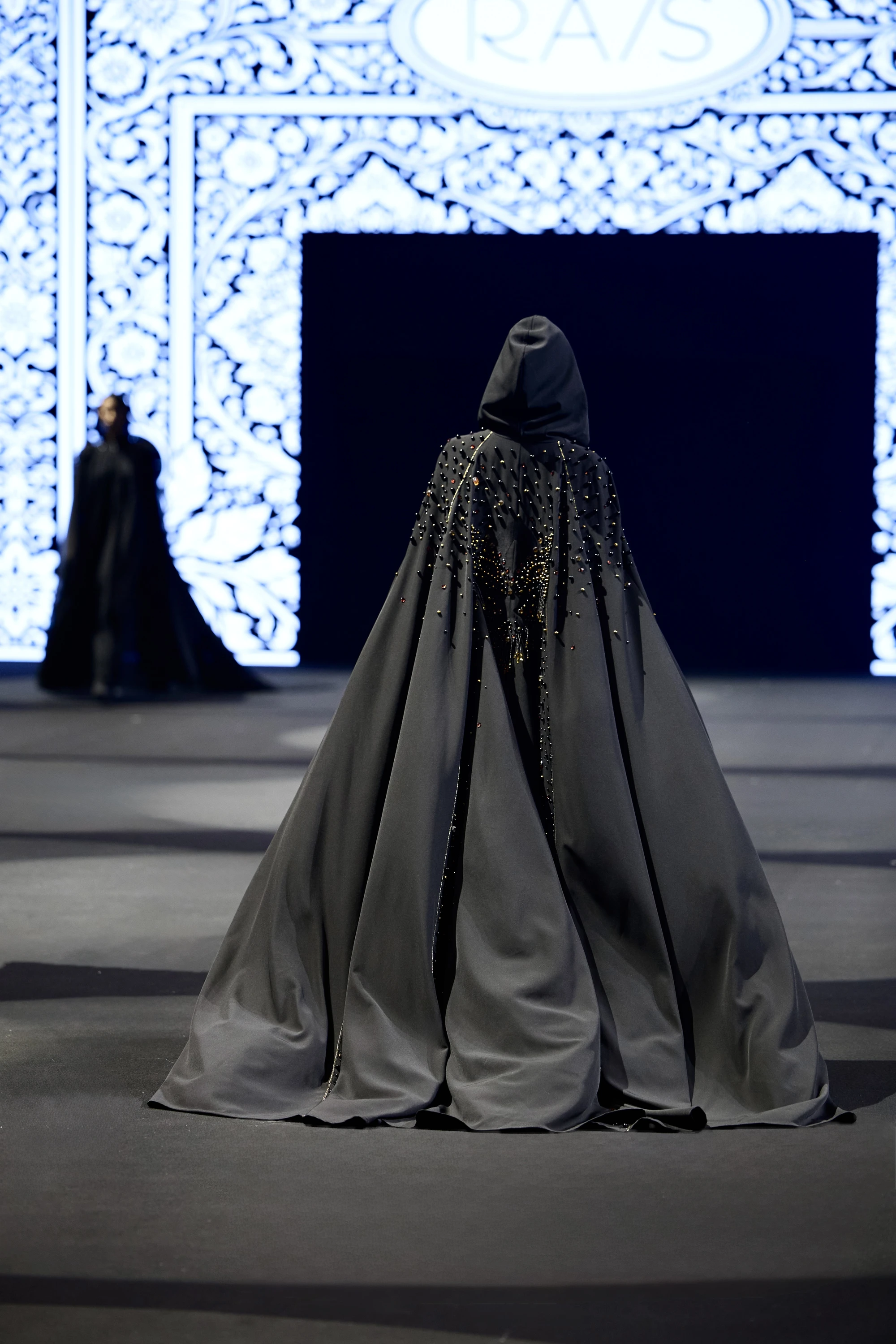 Абайя жемчужный барс (цветной)