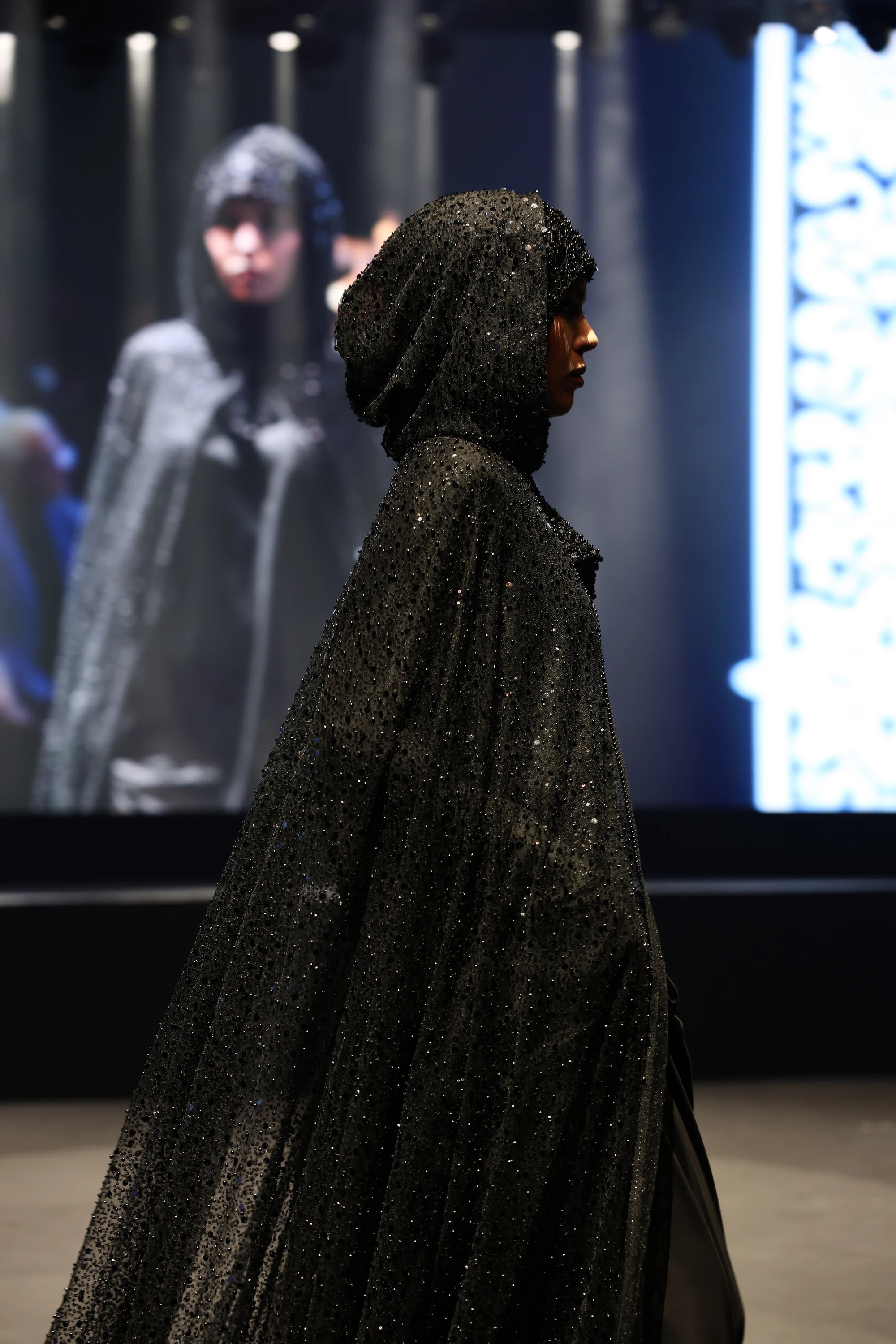 Абайя с блёстками