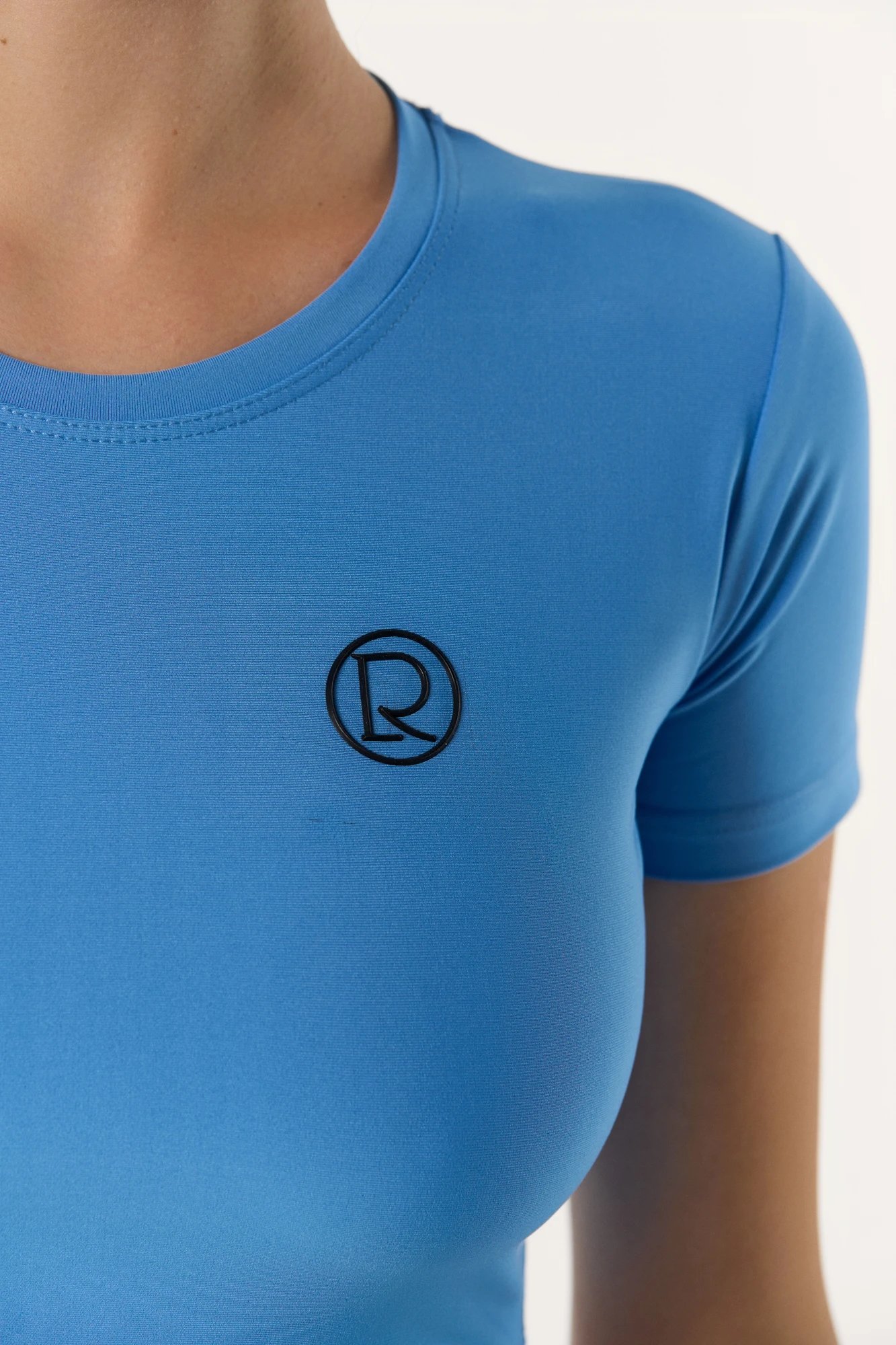 Кроп-топ RAIS 