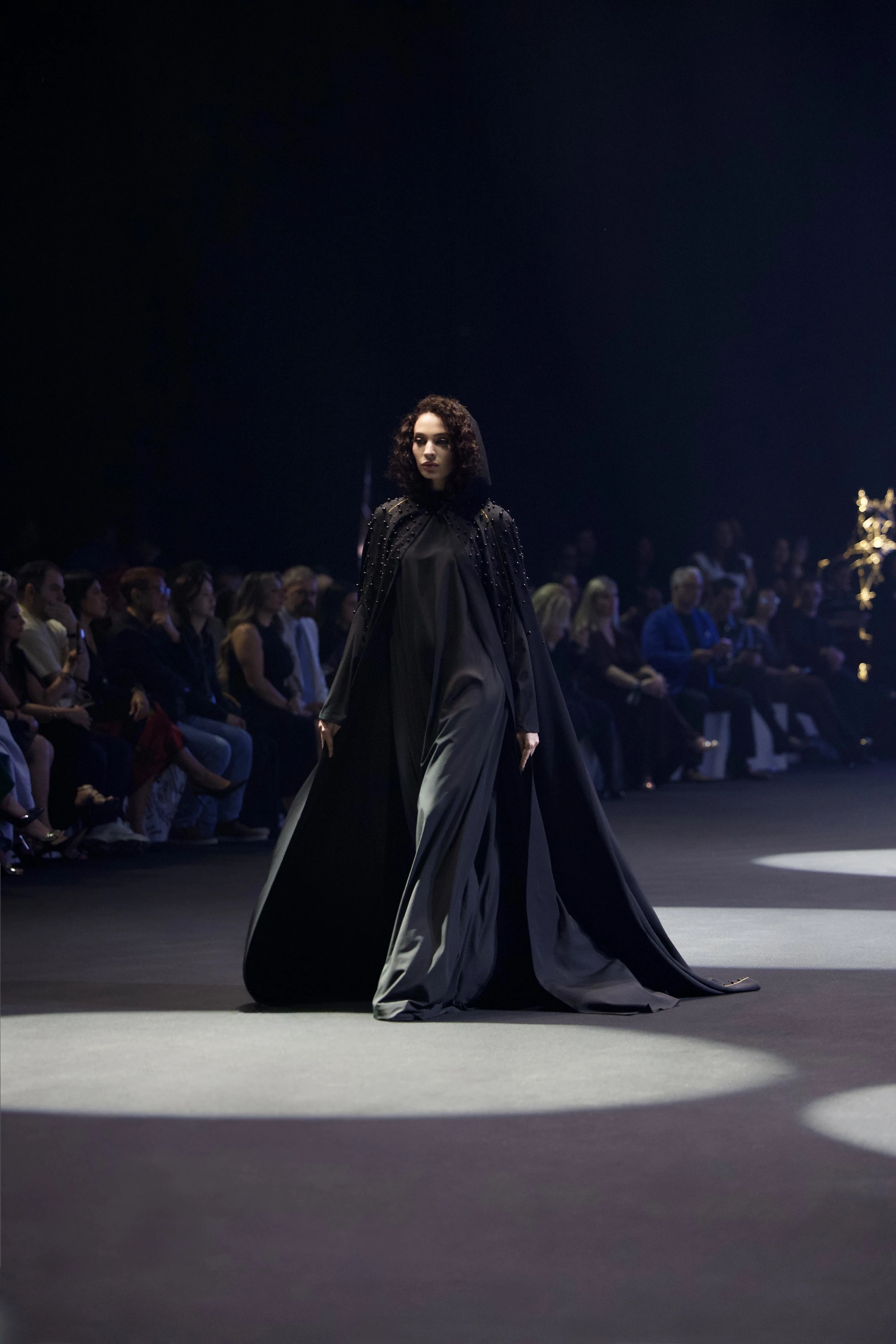 Абайя черный Барс