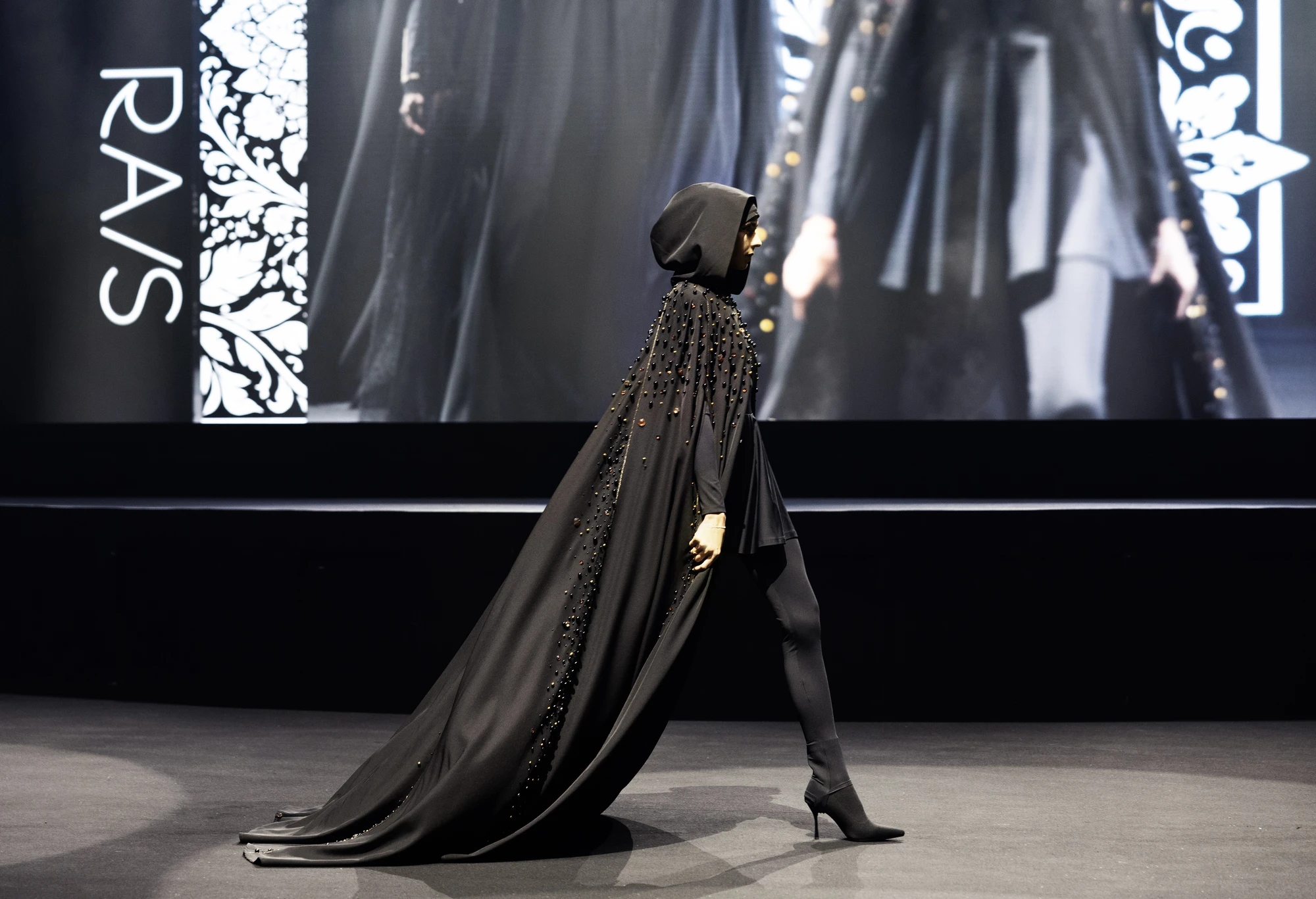 RAIS вновь на мировой арене. FASHION FACTOR в Дубае