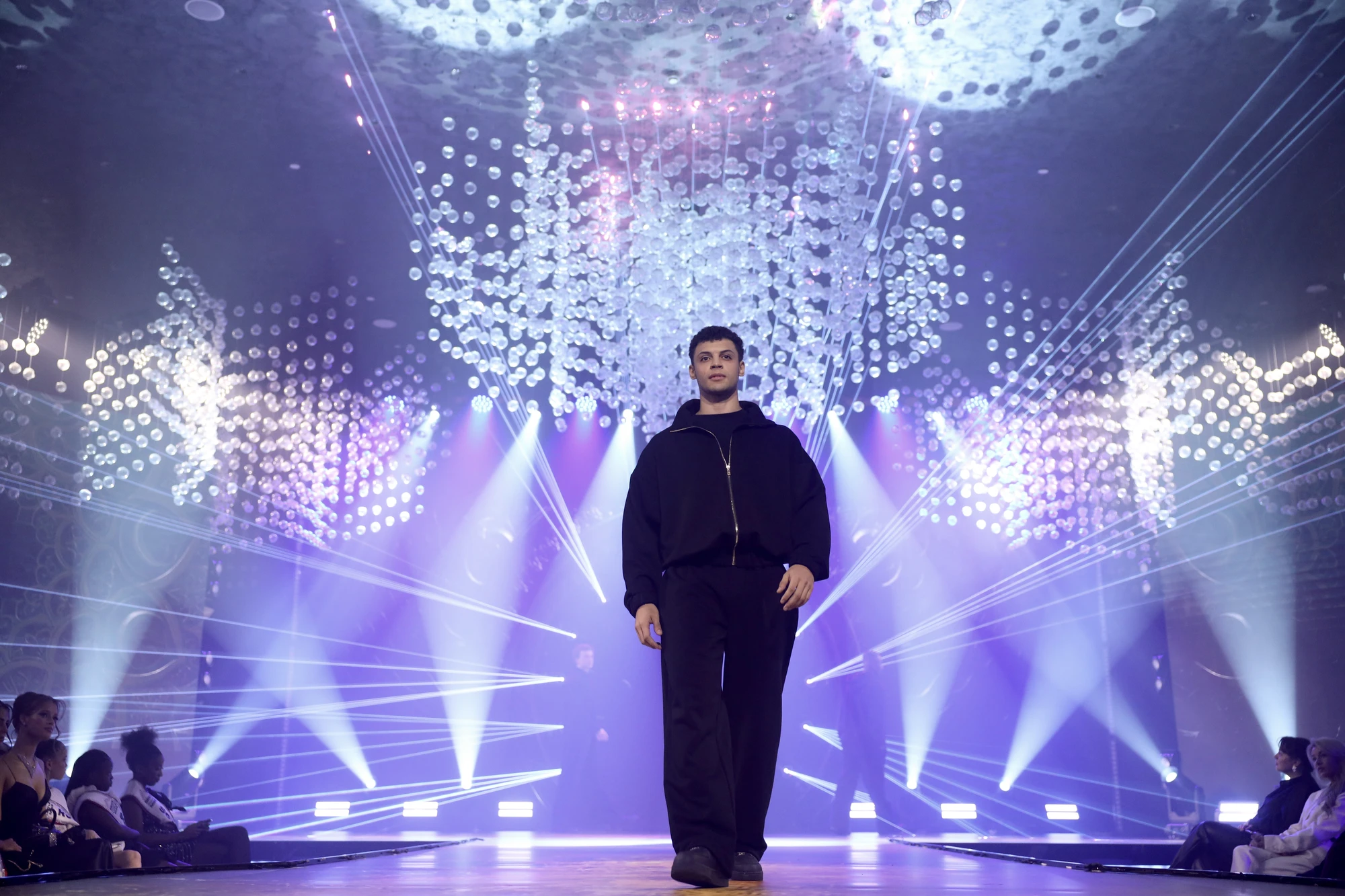 Показ RAIS в рамках конкурса BRICS - MUSLIM COLLECTION // МУСУЛЬМАНСКАЯ КОЛЛЕКЦИЯ