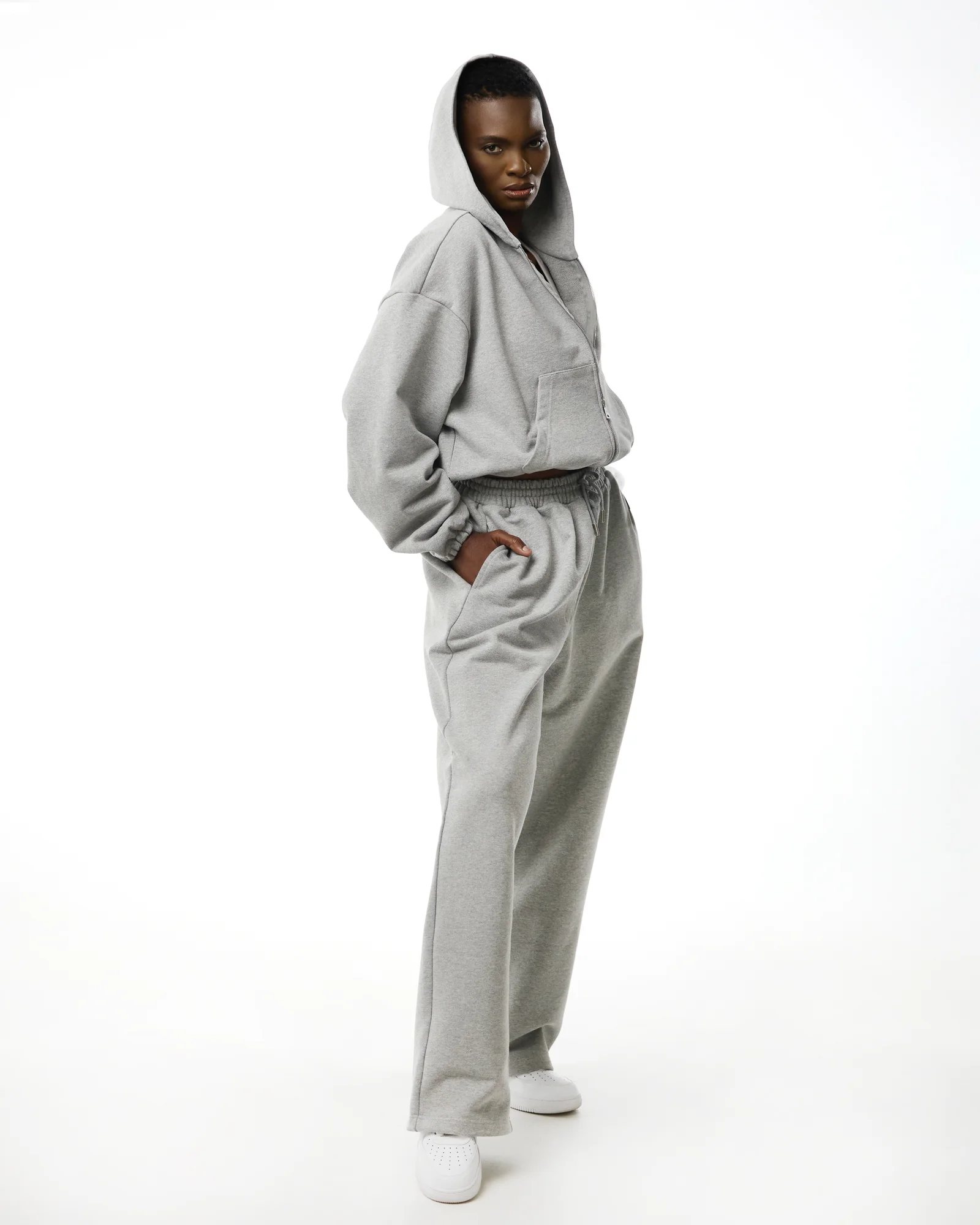 Участницы BRICS приняли участие в съёмке для бренда RAIS