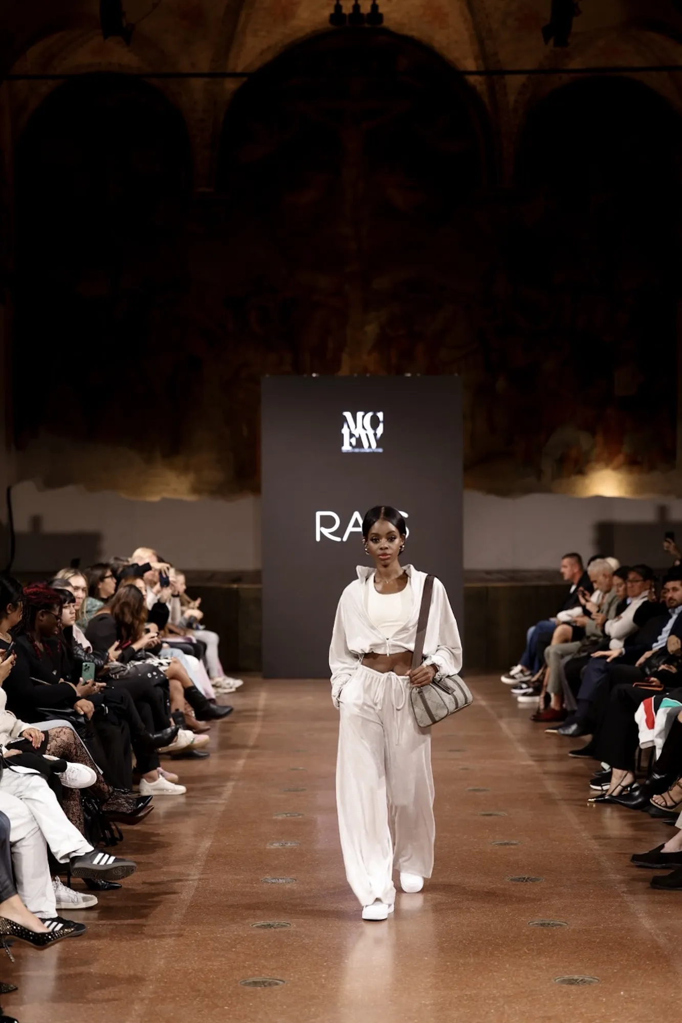 MILAN FASHION WEEK // RAIS SHOW  POWER IN CULTURE