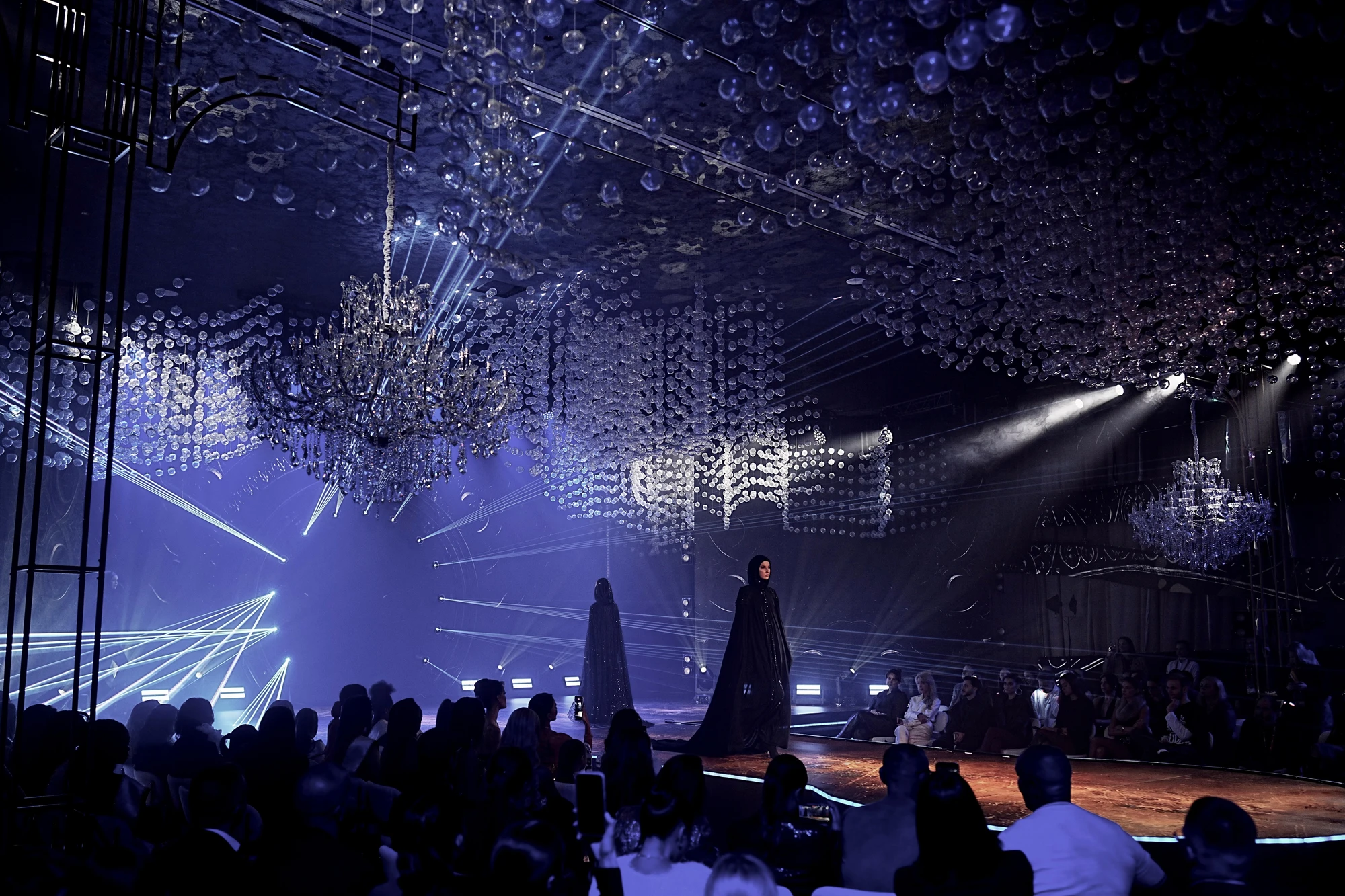 Показ RAIS в рамках конкурса BRICS - MUSLIM COLLECTION // МУСУЛЬМАНСКАЯ КОЛЛЕКЦИЯ