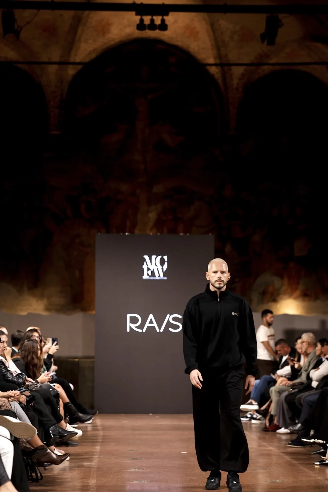 MILAN FASHION WEEK // RAIS SHOW  POWER IN CULTURE