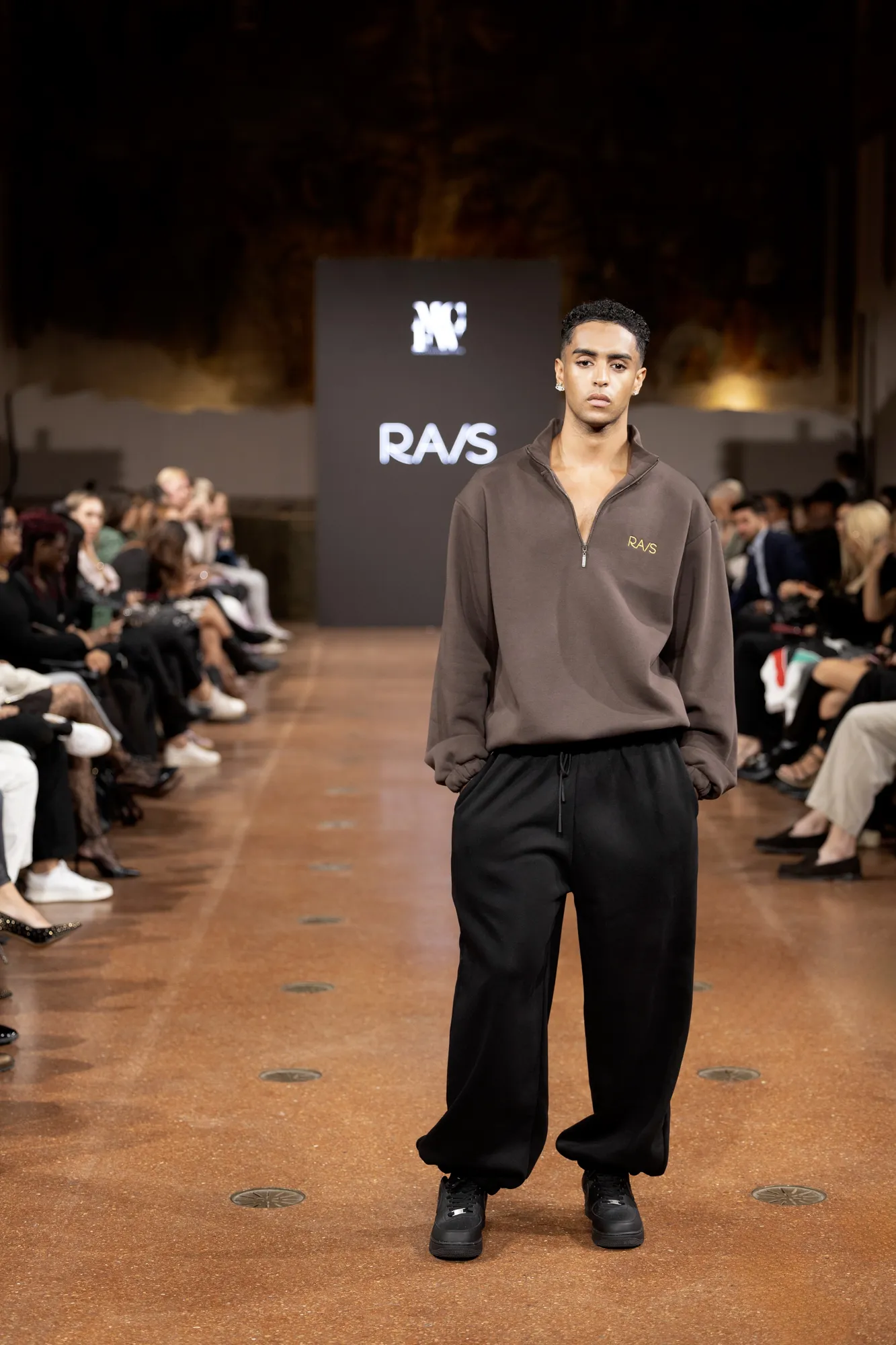 MILAN FASHION WEEK // RAIS SHOW  POWER IN CULTURE